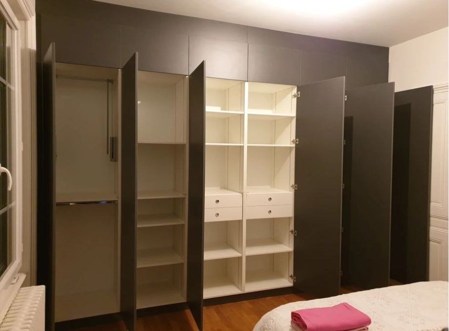Réalisation d'un placard de chambre