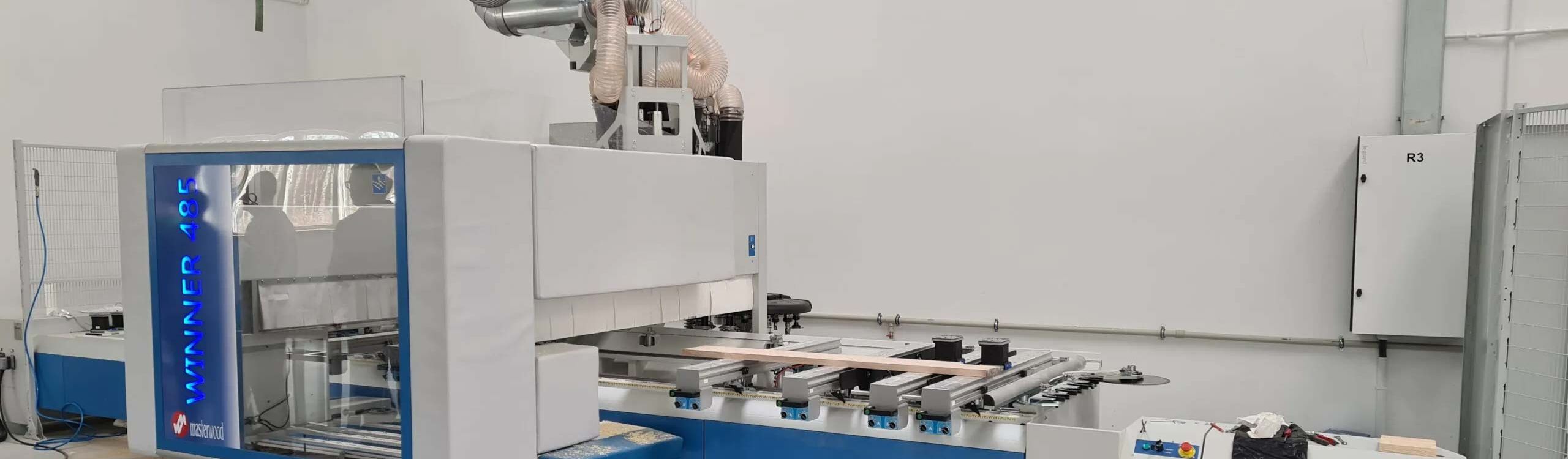  Centre d'usinage bois 5 axes CNC Winner 485 Masterwood