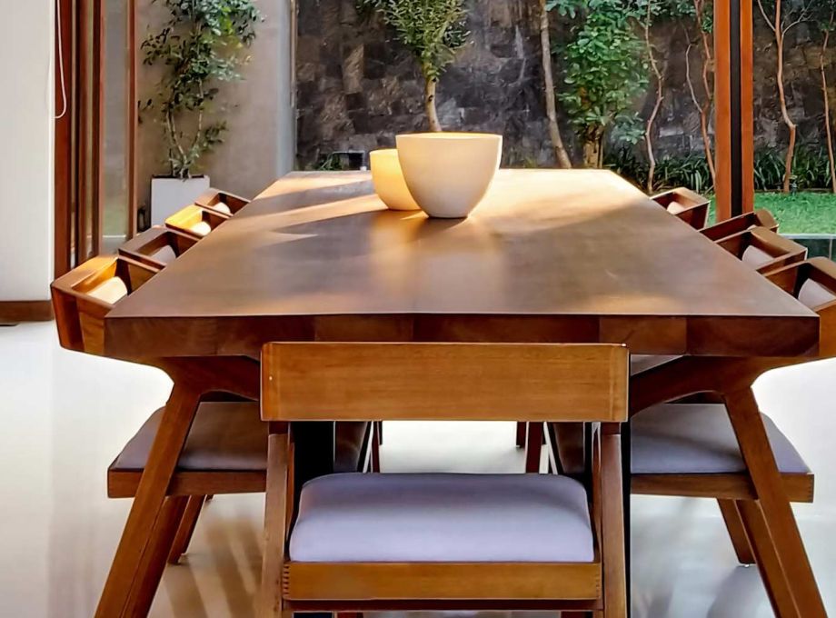 Table de cuisine en bois massif