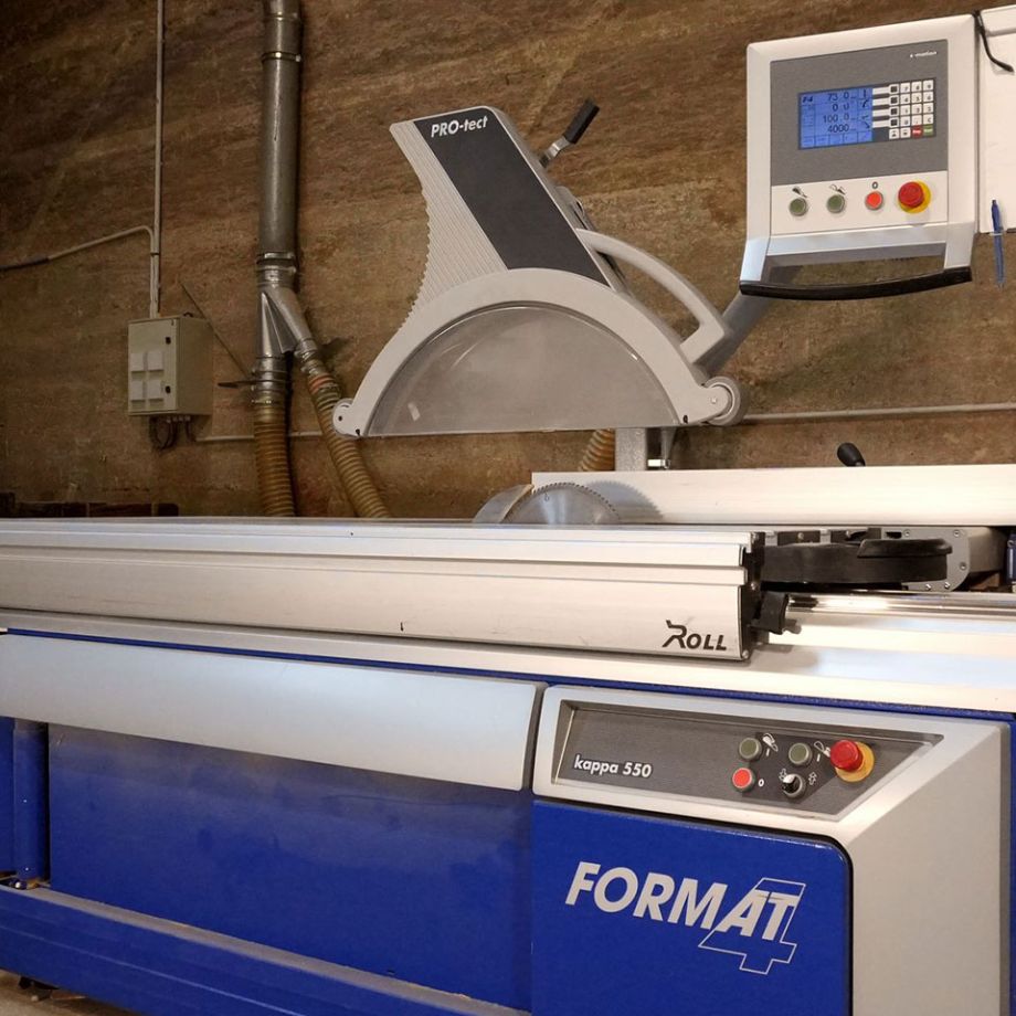 Vue avant de la machine à l'arrêt